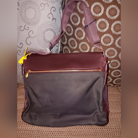 Louis Vuitton rare cranberry messenger bag - Picture 2 of 6